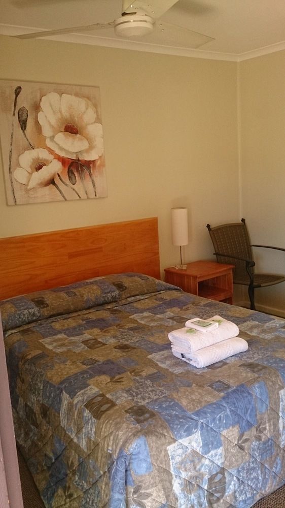 Almond Inn Tamworth Exteriör bild